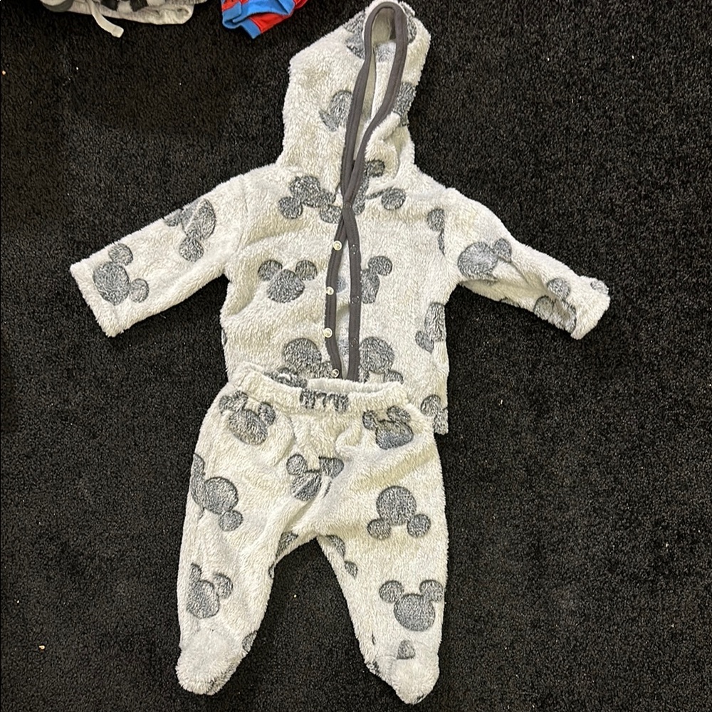 Cozy Gray Kids One Piece Set Disney Mickey Mouse 0-3M‎